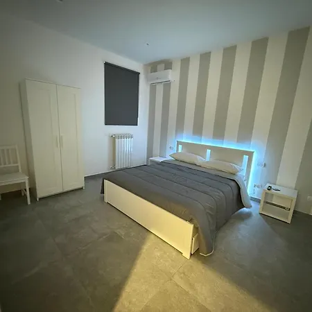 Falanto House Apartamento *